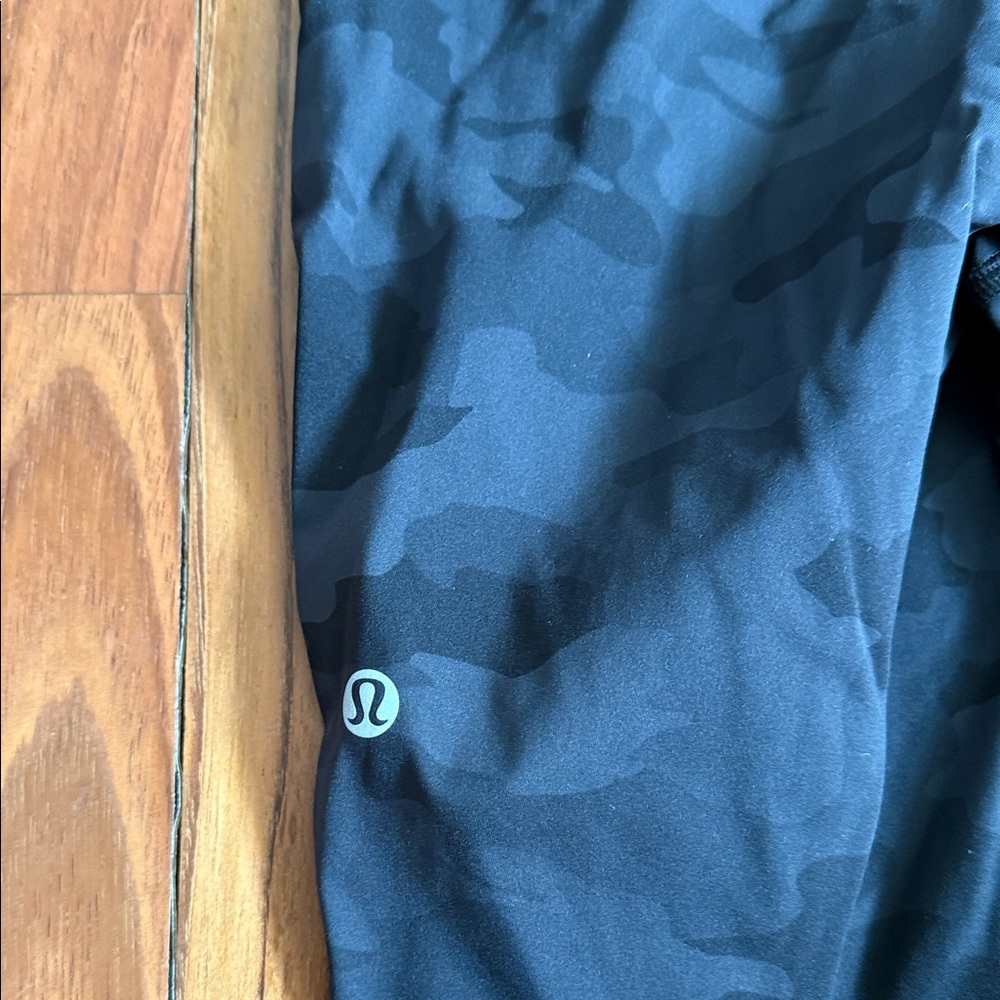 Lululemon Athletica base pace high-rise short 8 inch - Picture 4 of 4